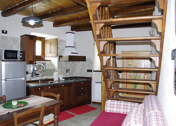 Naturalmente Housing Ceres